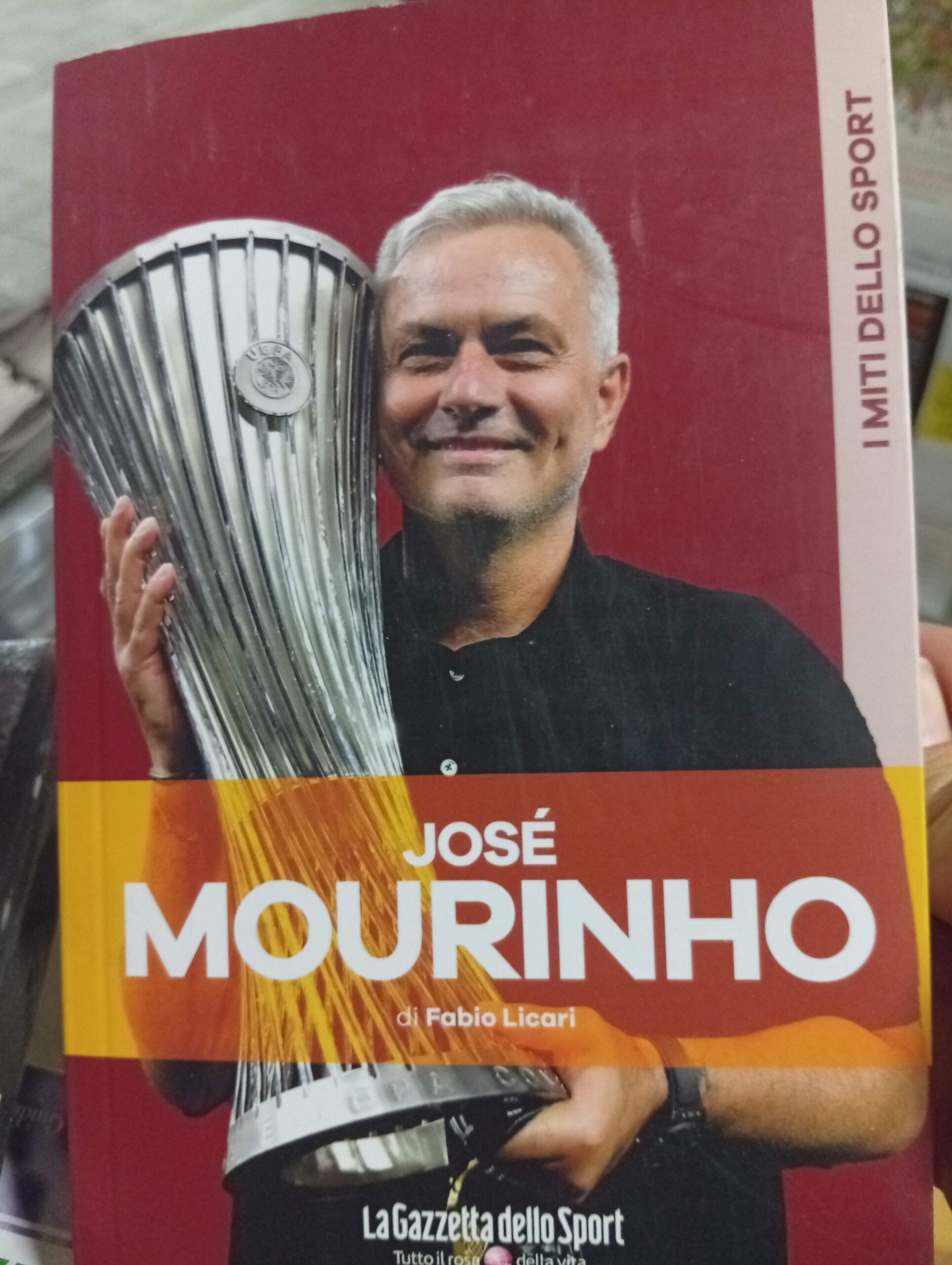 José Mourinho di Fabio Licari