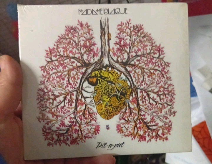 MADAME BLAGUE - Pit-A-Pat