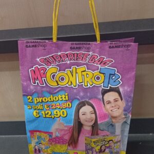 ME CONTRO TE BUSTA SORPRESA - C8